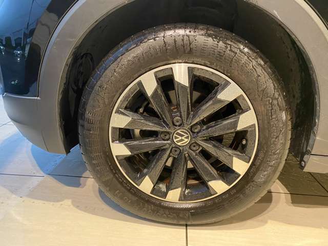 フォルクスワーゲン Ｔ－ＣＲＯＳＳ ＴＳＩ アクティブ R3年 (九州・沖縄) 99