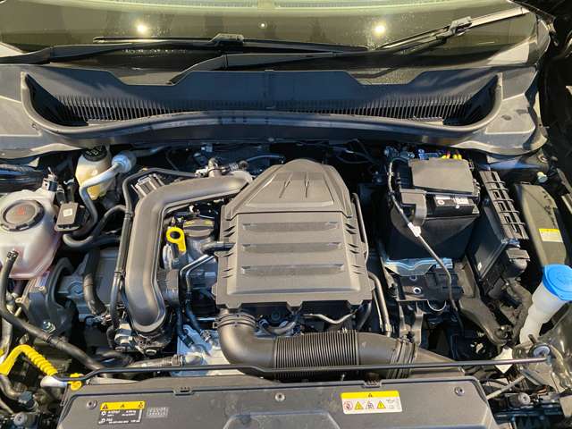 フォルクスワーゲン Ｔ－ＣＲＯＳＳ ＴＳＩ アクティブ R3年 (九州・沖縄) 99