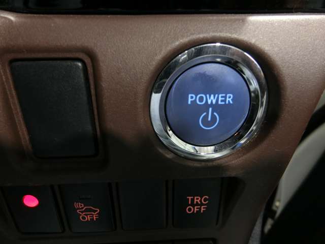 トヨタ エスクァイア　ハイブリッド １．８ ハイブリッド ＧＩ H27年 (中国) 99