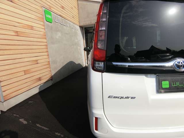 トヨタ エスクァイア　ハイブリッド １．８ ハイブリッド ＧＩ H27年 (中国) 99