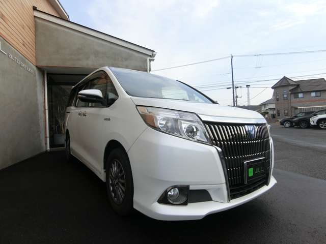 トヨタ エスクァイア　ハイブリッド １．８ ハイブリッド ＧＩ H27年 (中国) 99