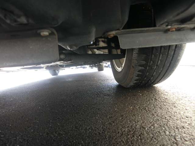 トヨタ エスクァイア　ハイブリッド １．８ ハイブリッド ＧＩ H27年 (中国) 99