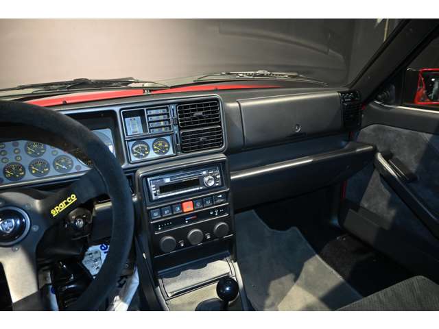 ランチア デルタ ＨＦインテグラーレ エボルツィオーネ ４ＷＤ H4年 (関東) 99