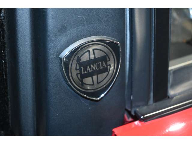 ランチア デルタ ＨＦインテグラーレ エボルツィオーネ ４ＷＤ H4年 (関東) 99