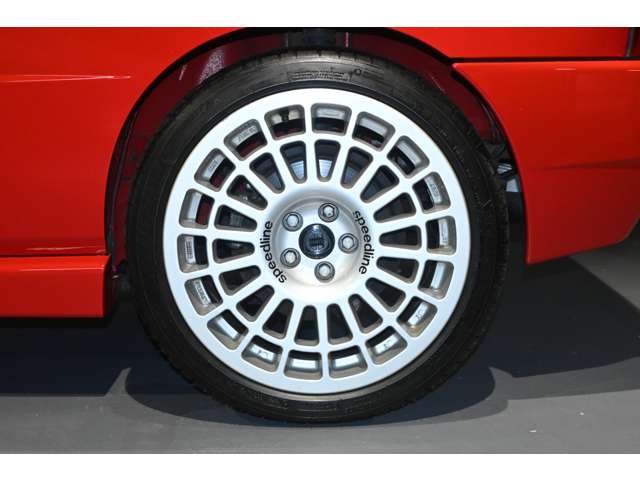 ランチア デルタ ＨＦインテグラーレ エボルツィオーネ ４ＷＤ H4年 (関東) 99