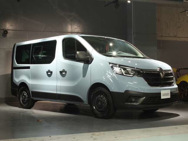 ルノー トラフィック ＺＥＮ ＢＬＵＥ ＤＣＩ１７０ Ｓ＆Ｓ R5年 (関東) 99