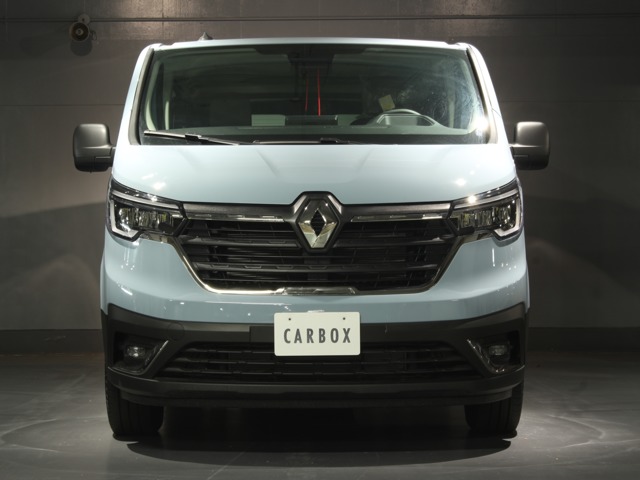 ルノー トラフィック ＺＥＮ ＢＬＵＥ ＤＣＩ１７０ Ｓ＆Ｓ R5年 (関東) 99