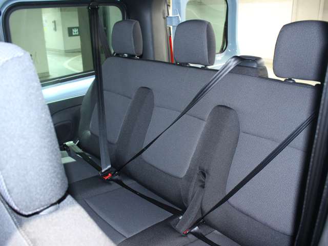 ルノー トラフィック ＺＥＮ ＢＬＵＥ ＤＣＩ１７０ Ｓ＆Ｓ R5年 (関東) 99