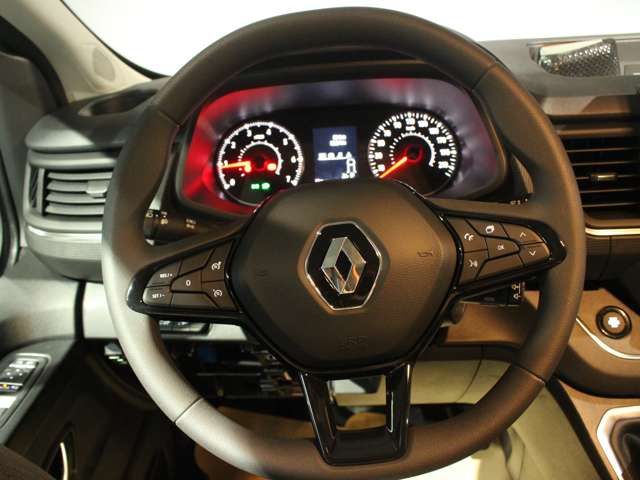 ルノー トラフィック ＺＥＮ ＢＬＵＥ ＤＣＩ１７０ Ｓ＆Ｓ R5年 (関東) 99