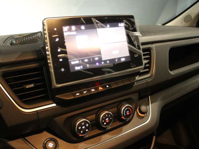 ルノー トラフィック ＺＥＮ ＢＬＵＥ ＤＣＩ１７０ Ｓ＆Ｓ R5年 (関東) 99