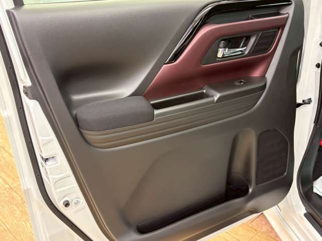 スズキ スペーシア ６６０ カスタム ハイブリッド ＸＳ ４ＷＤ R7年 (北海道) 99