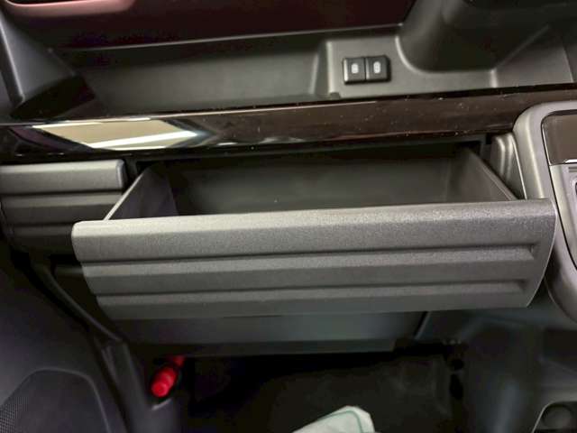 スズキ スペーシア ６６０ カスタム ハイブリッド ＸＳ ４ＷＤ R7年 (北海道) 99