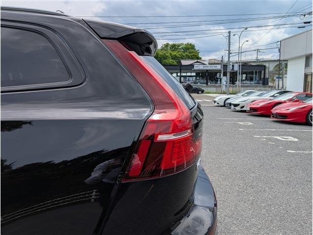 ボルボ Ｖ６０クロスカントリー Ｔ５ ＡＷＤ プロ ４ＷＤ R1年 (東北) 99