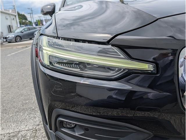 ボルボ Ｖ６０クロスカントリー Ｔ５ ＡＷＤ プロ ４ＷＤ R1年 (東北) 99