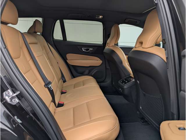 ボルボ Ｖ６０クロスカントリー Ｔ５ ＡＷＤ プロ ４ＷＤ R1年 (東北) 99