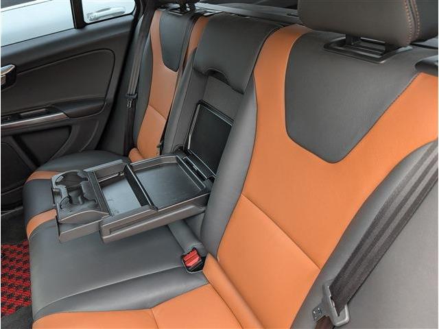 ボルボ Ｖ６０クロスカントリー Ｄ４ ＳＥ ディーゼルターボ H28年 (東北) 99