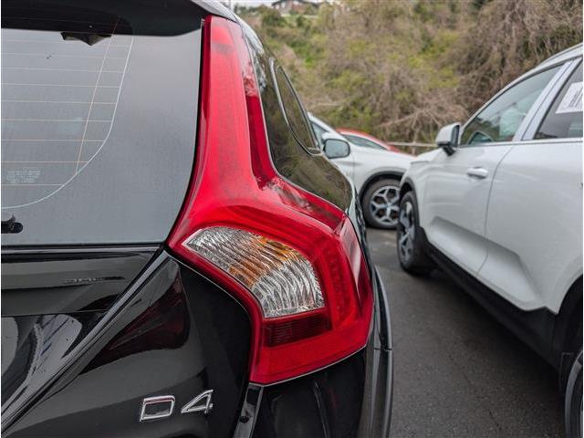 ボルボ Ｖ６０クロスカントリー Ｄ４ ＳＥ ディーゼルターボ H28年 (東北) 99