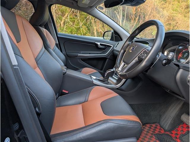 ボルボ Ｖ６０クロスカントリー Ｄ４ ＳＥ ディーゼルターボ H28年 (東北) 99