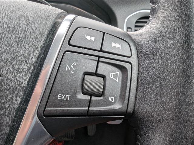 ボルボ Ｖ６０クロスカントリー Ｄ４ ＳＥ ディーゼルターボ H28年 (東北) 99