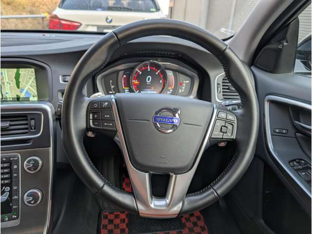 ボルボ Ｖ６０クロスカントリー Ｄ４ ＳＥ ディーゼルターボ H28年 (東北) 99