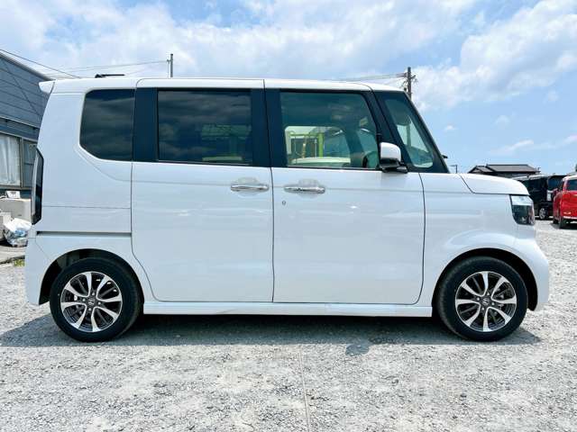 ホンダ Ｎ　ＢＯＸ カスタム ６６０ R6年 (九州・沖縄) 99