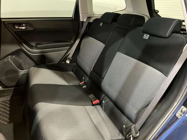 スバル フォレスター ２．０Ｉ－Ｌ アイサイト ４ＷＤ H28年 (北海道) 99