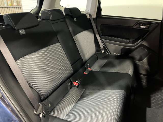 スバル フォレスター ２．０Ｉ－Ｌ アイサイト ４ＷＤ H28年 (北海道) 99