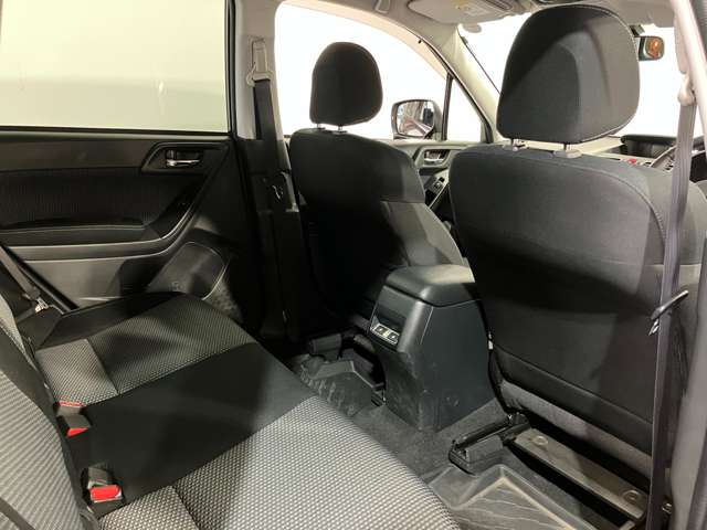 スバル フォレスター ２．０Ｉ－Ｌ アイサイト ４ＷＤ H28年 (北海道) 99