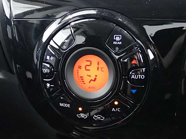 日産 ノート １．２ Ｅ－ＰＯＷＥＲ Ｘ H30年 (関東) 99