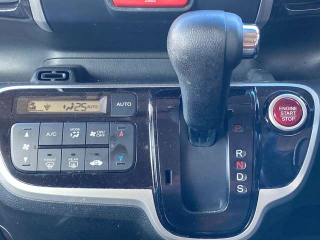 ホンダ Ｎ　ＢＯＸ ６６０ カスタムＧ ターボ Ｌパッケージ H28年 (九州・沖縄) 99