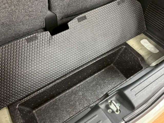 ホンダ ライフ ６６０ ディーバ スマートスタイル ４ＷＤ H23年 (北海道) 99