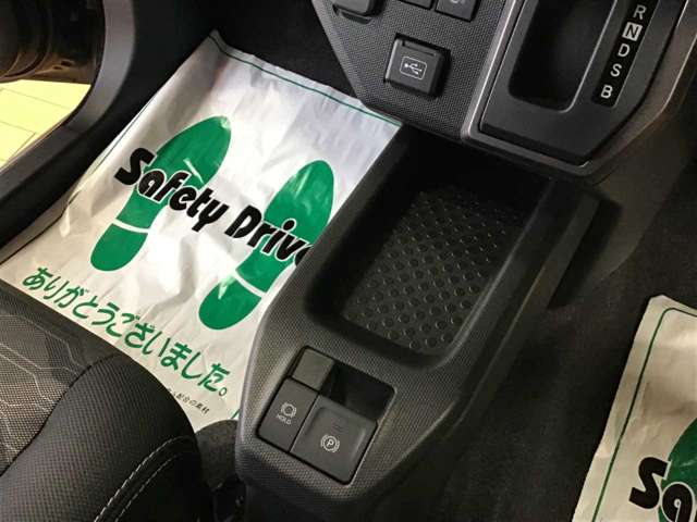 ダイハツ タフト ６６０ Ｇターボ クロム ベンチャー ４ＷＤ R6年 (北海道) 99