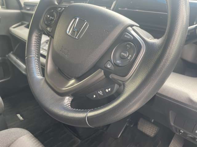 ホンダ ステップワゴン １．５ スパーダ ホンダ センシング H30年 (東海) 99