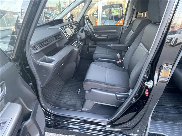 ホンダ ステップワゴン １．５ スパーダ ホンダ センシング H30年 (東海) 99