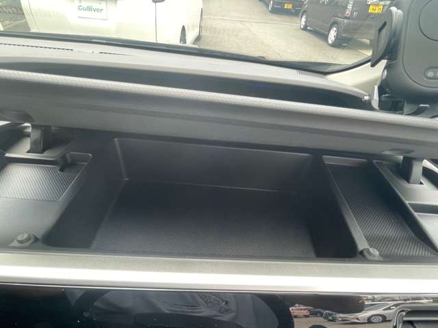 ホンダ ステップワゴン １．５ スパーダ ホンダ センシング H30年 (東海) 99