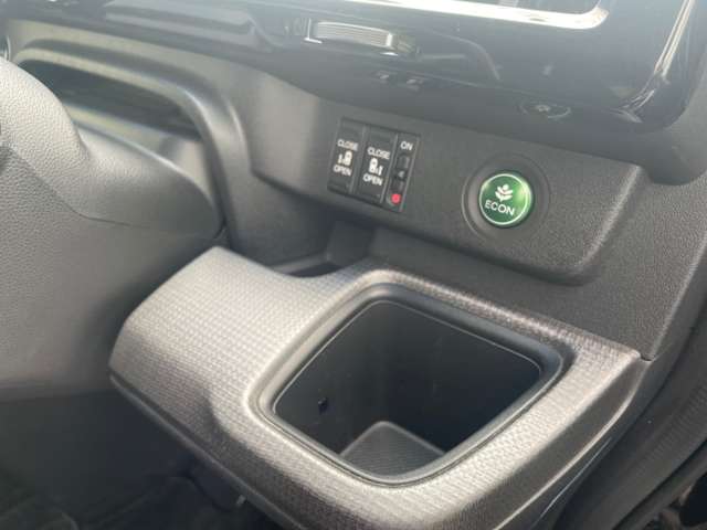 ホンダ ステップワゴン １．５ スパーダ ホンダ センシング H30年 (東海) 99