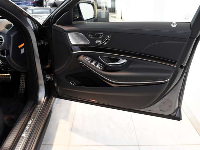 メルセデスベンツ Ｓクラス Ｓ５６０ ロング ＡＭＧライン H29年 (関東) 99