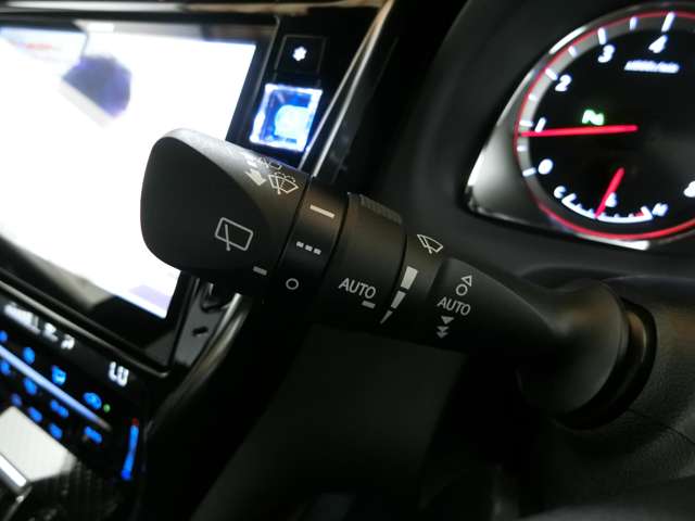 トヨタ ハリアー ２．０ ターボ プレミアム H29年 (中国) 99