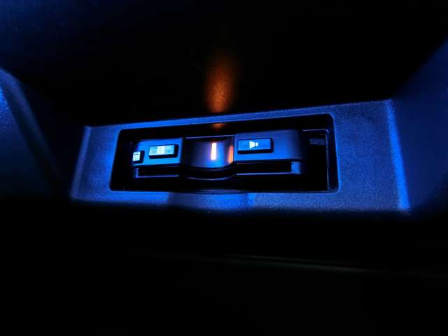 トヨタ ハリアー ２．０ ターボ プレミアム H29年 (中国) 99