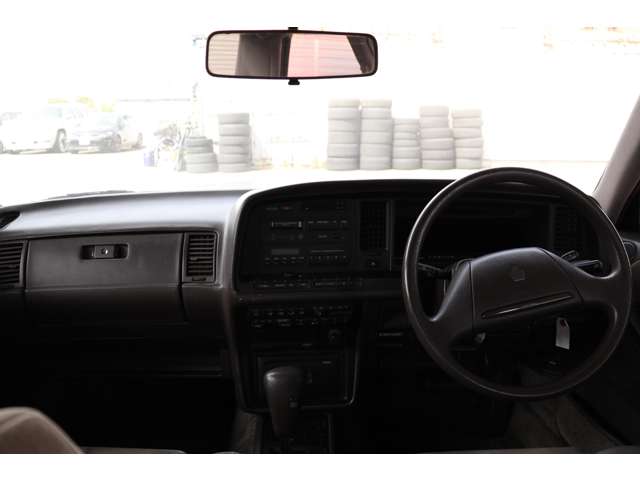 トヨタ クラウン ３．０ ロイヤルサルーン H2年 (東海) 99