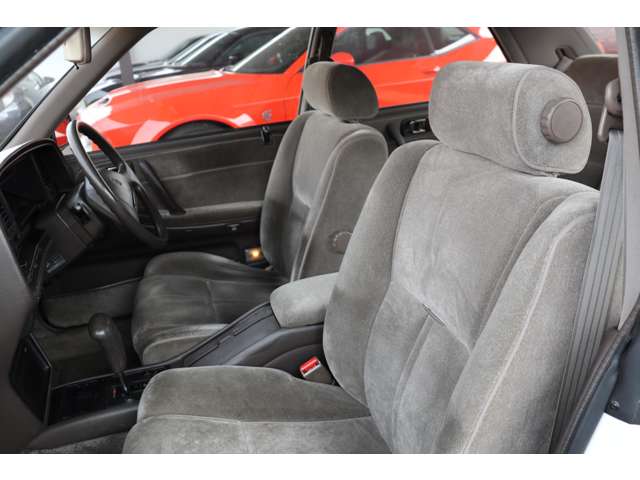 トヨタ クラウン ３．０ ロイヤルサルーン H2年 (東海) 99