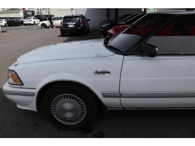 トヨタ クラウン ３．０ ロイヤルサルーン H2年 (東海) 99