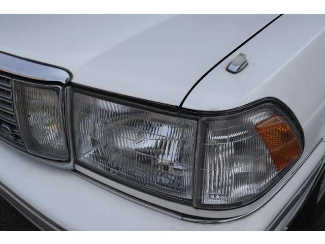 トヨタ クラウン ３．０ ロイヤルサルーン H2年 (東海) 99