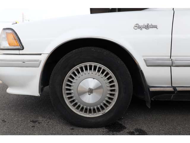 トヨタ クラウン ３．０ ロイヤルサルーン H2年 (東海) 99