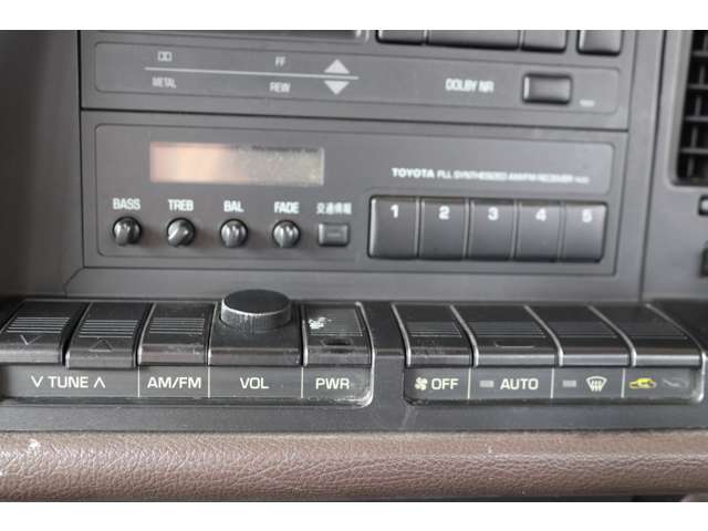 トヨタ クラウン ３．０ ロイヤルサルーン H2年 (東海) 99