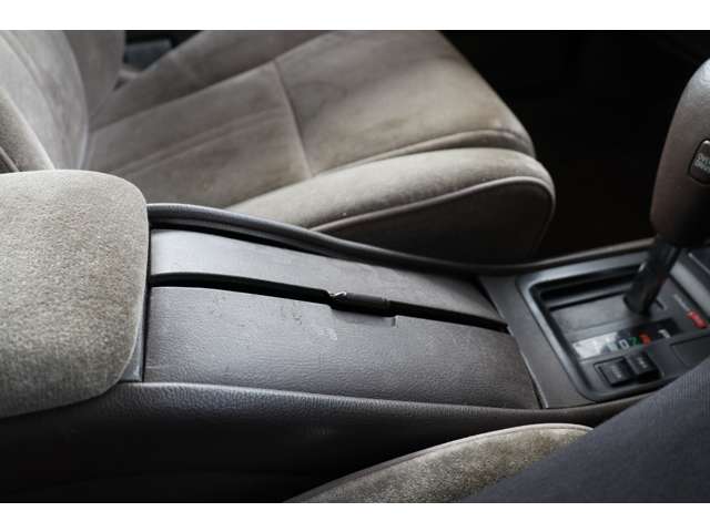 トヨタ クラウン ３．０ ロイヤルサルーン H2年 (東海) 99