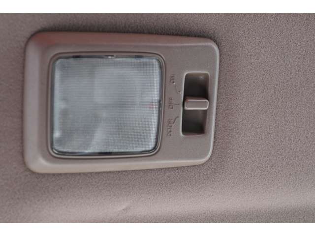 トヨタ クラウン ３．０ ロイヤルサルーン H2年 (東海) 99