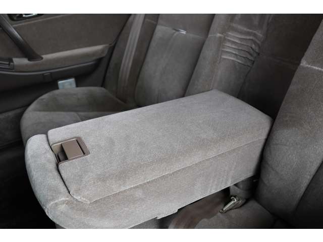 トヨタ クラウン ３．０ ロイヤルサルーン H2年 (東海) 99