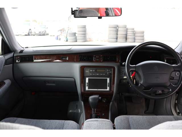 トヨタ クラウンマジェスタ ３．０ Ｅタイプ H10年 (東海) 99