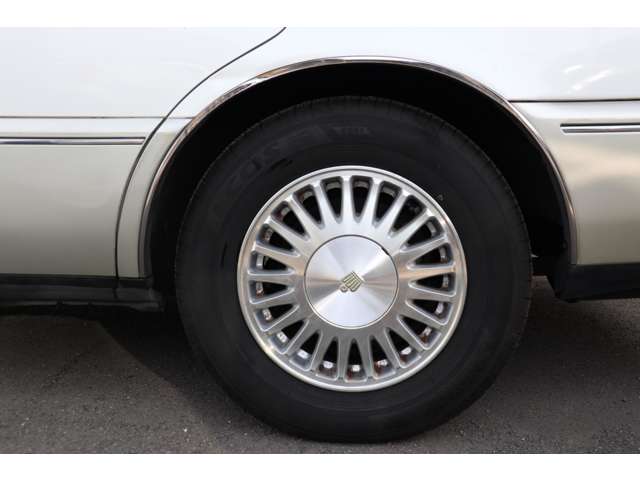 トヨタ クラウンマジェスタ ３．０ Ｅタイプ H10年 (東海) 99